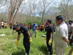 Polisi Lakukan Olah TKP Penemuan Dua Sosok Mayat di Area Perkebunan Karet di Lebak