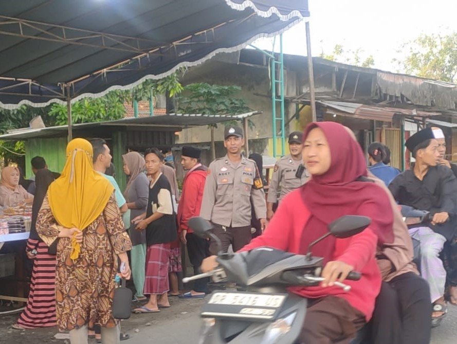 Polsek Kuripan Gelar Patroli Sore dan Pantau Arus Lalin Jelang Buka Puasa