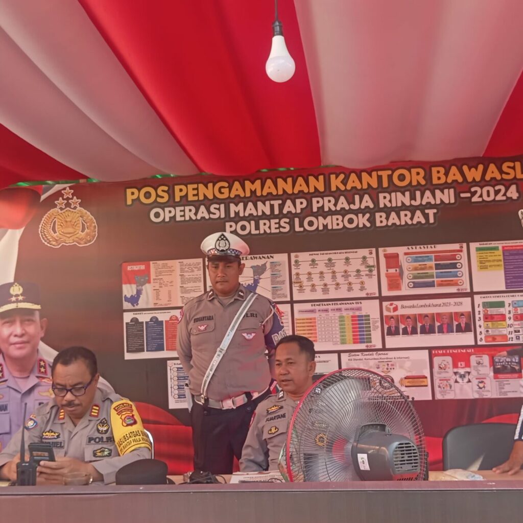 Polres Lombok Barat Perketat Keamanan Pemilu 2024 dengan Patroli Siang di KPU dan Bawaslu