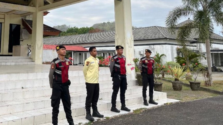 Sinergi Polisi dan Security DPRD, Dukung Keamanan Pemilu di Lombok Barat