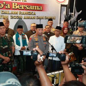 Kapolri Dan Panglima Hadiri Doa Lintas Agama di Jatim