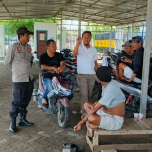 Polsek Kawasan Pelabuhan Laut Bima Gelar Kegiatan Jumat Curhat di Area Pelabuhan