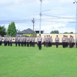 Polres Sumbawa Barat Lakukan Apel Gelar Pasukan Operasi Lilin 2024