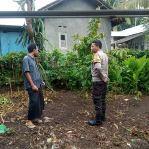 Polres Loteng Tampung Informasi Dan Keluhan Masyarakat Saat Patroli Dialogis.