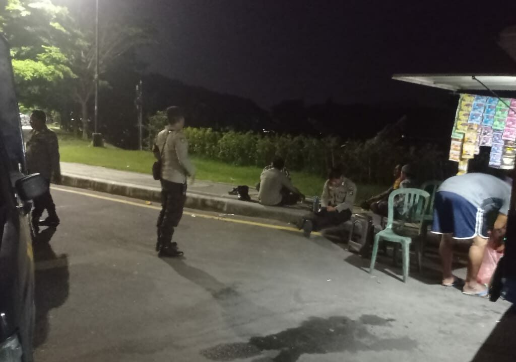 Antisipasi Kejahatan Malam, Polres Lobar Gelar Patroli Gabungan di Perbatasan