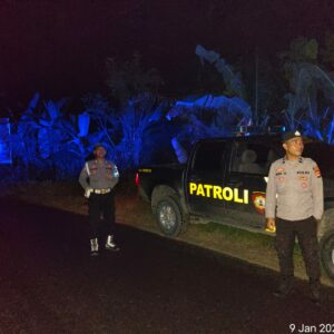 Malam Mencekam di Lembar Berubah Teduh: Aksi Polisi Bikin Warga Lega