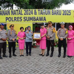 Kapolres Sumbawa, Bersama Bhayangkari Kunjungi Pos Pam Operasi Lilin Rinjani 2024