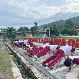 Pastikan Kesamaptaan Anggota Terpelihara, Seluruh Personel Polres Sumbawa Barat Ikuti Tes Kesamaptaan Jasmani