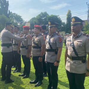 Kapolres Bima Kota Pimpin Serah Terima Jabatan Sejumlah Pejabat Utama Lingkup Polres Bima Kota