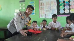 Demi Gizi Anak, Polsek Gerung Awasi Penyaluran Makan Bergizi di SDN 2 Dasan Tapen