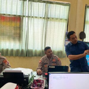 Humas Polres Bima Kota Sosialisasikan Literasi Digital kepada Personel