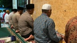 Polsek Kediri Safari Ramadhan: Tarawih Keliling, Jaga Silaturahmi