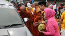 Polres Lombok Utara Bersama KBTI Bagikan Takjil