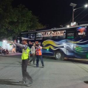 Pasca Lebaran, Personel Pos Pelayanan Terminal Dara Jaga Keamanan dan Beri Pelayanan