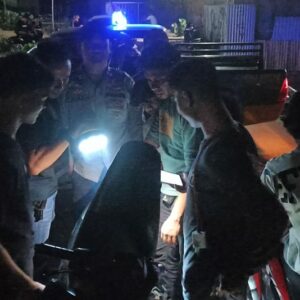 Cegah Gangguan Kamtibmas, Polsek Asakota Gelar Patroli Blue Light di Titik Rawan 3C dan Tawuran Pemuda