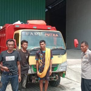 Sat Binmas Polres Bima Kota Laksanakan Jum’at Curhat di Area Gudang Jagung Sambinae