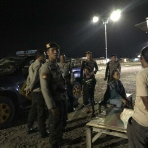 Sat Samapta Polres Bima Kota Laksanakan Patroli Malam untuk Jaga Kamtibmas di Pusat Keramaian