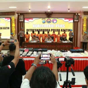 Polda Kaltim Ungkap Peredaran Narkoba di Samarinda-Balikpapan, 8 Orang Jadi Tersangka