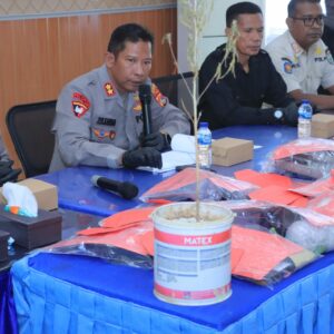 Kapolres Sumbawa Barat Pimpin Konferensi Pers Ungkap Kasus Narkoba