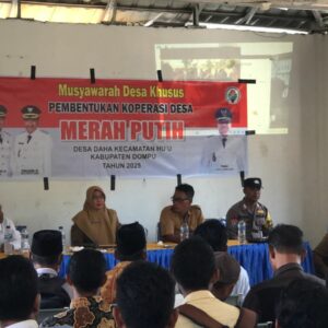 Bhabinkamtibmas Desa Daha Hadiri Musdes Khusus Pembentukan Koperasi Merah Putih 2025