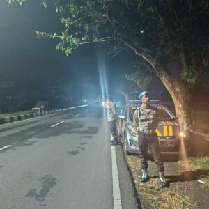 Patroli Malam Polsek Kediri: Cegah Kejahatan dan Balap Liar di Jalan Bypass