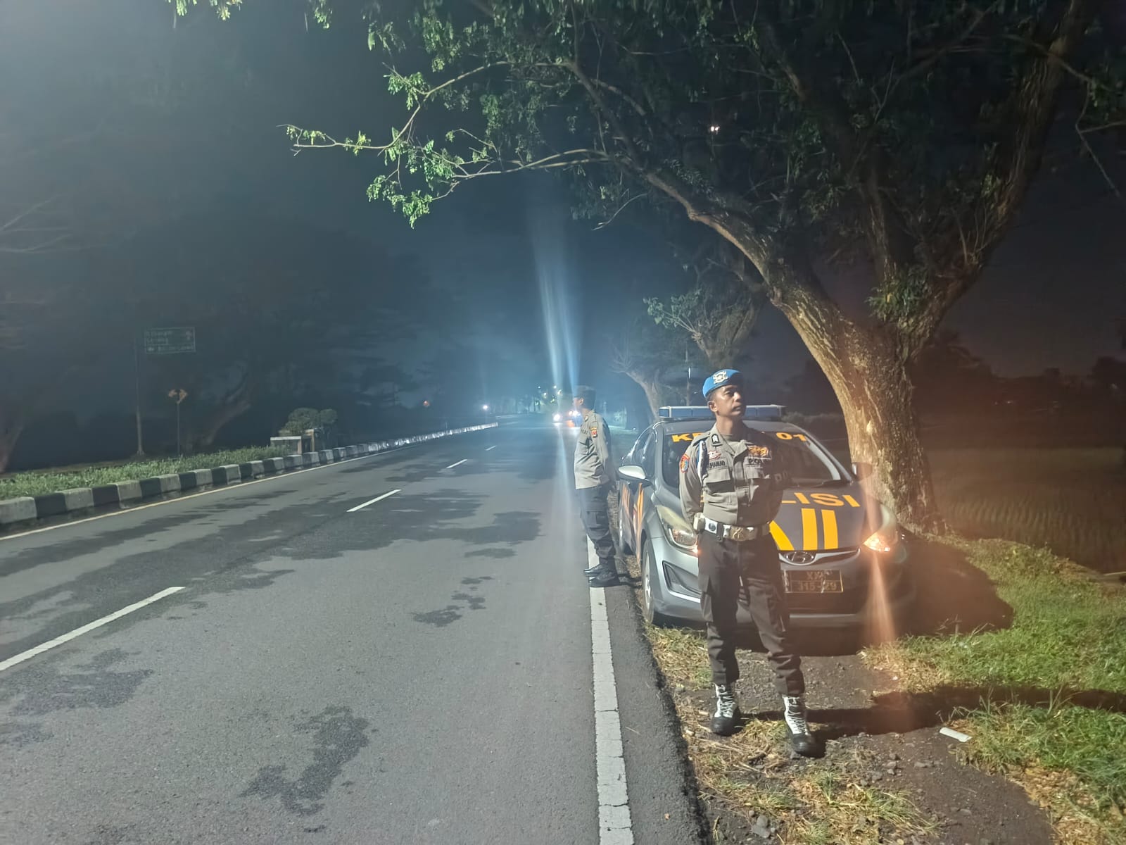 Tingkatkan Keamanan, Polsek Kediri Patroli Bypass BIL Antisipasi Kejahatan