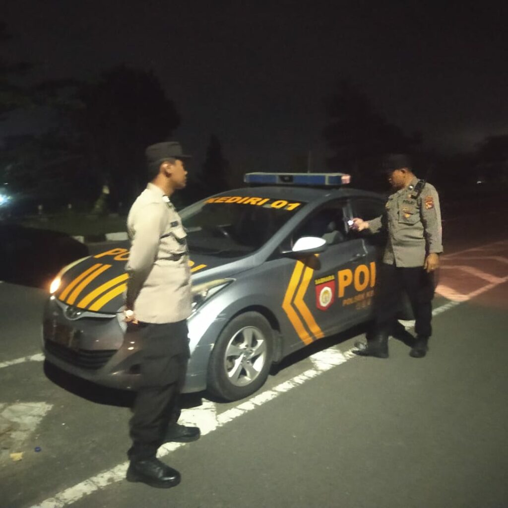 Kegiatan Patroli Rutin Polsek Kediri: Upaya Mencegah Kejahatan dan Meningkatkan Keamanan