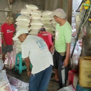 Sinergi Bhabinkamtibmas dan Petani Wujudkan Ketahanan Pangan Lombok Barat