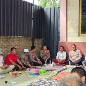 Silaturahmi Kapolres Lombok Barat dan Tokoh Mareje Jelang Waisak
