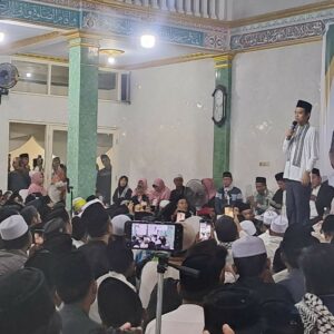 Tablig Akbar UAS di Lombok Barat Berjalan Khidmat dan Aman