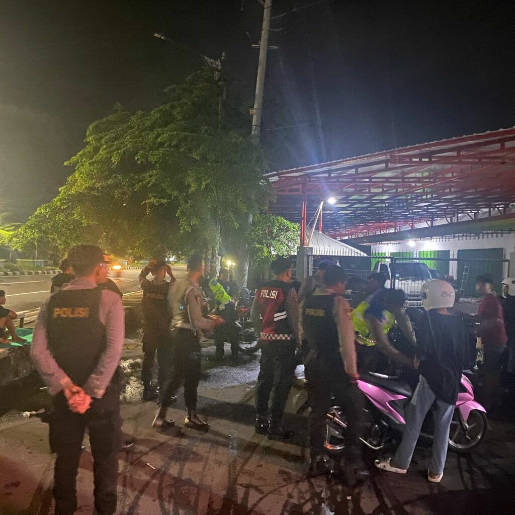 Polres Lombok Barat Tingkatkan Patroli Malam di Tempat Hiburan Guna Cegah Gangguan Kamtibmas