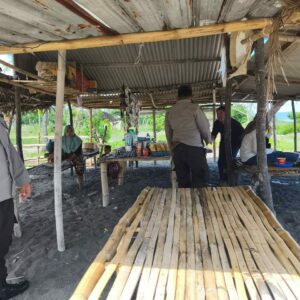 Patroli KRYD Polsek Gerung: Cegah Kejahatan di Bank dan Pantai