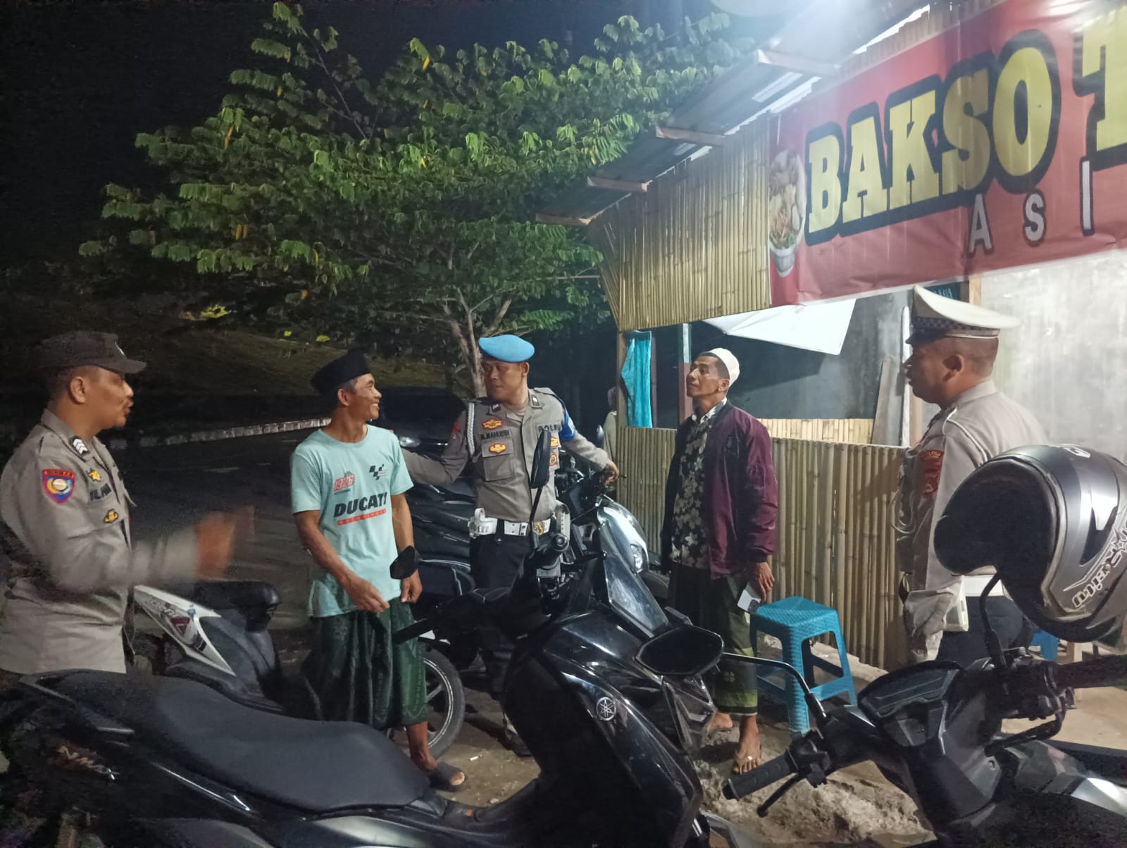 Jaga Keamanan Wisata Malam, Polsek Kediri Sasar Area Rawan Banyumulek