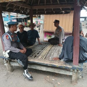 Polsek Lembar Intensifkan Patroli Dialogis untuk Keamanan Masyarakat Lombok Barat