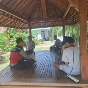 Ciptakan Keamanan Wisata, Polsek Sekotong Intensifkan Patroli Humanis