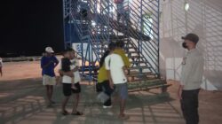 Polsek Kawasan Pelabuhan Laut Bima Amankan Proses Embarkasi dan Debarkasi Penumpang KM. BINAIYA di Pelabuhan Bima