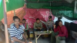 Polsek Kawasan Pelabuhan Laut Bima Gelar Jumat Curhat Bersama Buruh dan Penumpang Kapal