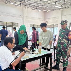 Vaksinasi dan Sterilisasi Anjing Liar Digelar di Langko