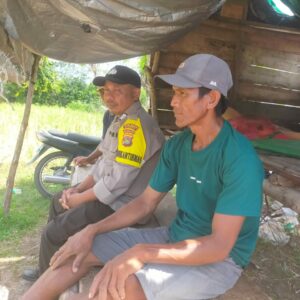 Bhabinkamtibmas Desa Jala Ajak Warga Waspada Isu Provokatif dan Dukung Ketahanan Pangan