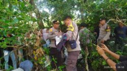 Polsek Praya Barat Olah TKP Penemuan Jasad Bayi di Bendungan Batujai.  ‎