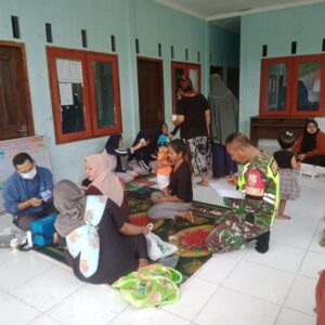 Posyandu Selelos Aktif Layani Balita dan Lansia