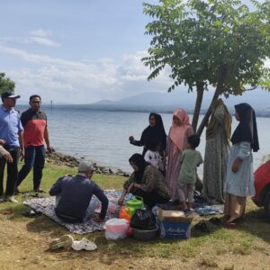 Polsek Rasanae Barat Laksanakan Patroli di Tempat Wisata Lawata dan Pantai Jenamawa Wadumbolo