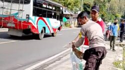 Jumat Bersih di Desa Kareke, Sinergi Polri dan Pemdes Bangun Lingkungan Sehat