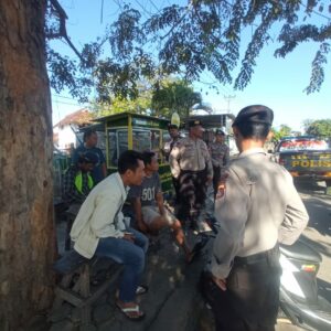 Operasi Bina Waspada Rinjani 2025, Sat Samapta Polres Dompu Edukasi Masyarakat Karijawa
