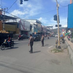 Sat Samapta Polres Bima Kota Laksanakan Rawan Pagi di Titik Rawan Macet, Pastikan Kelancaran Lalu Lintas