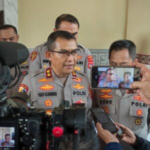 KAPOLDA NTB PIMPIN PELANTIKAN WAKAPOLDA DAN SERTIJAB DUA PEJABAT UTAMA POLDA NTB