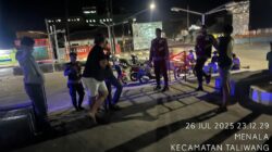 Sat Samapta Polres Sumbawa Barat Laksanakan Patroli Dialogis Cegah Tawuran Remaja di Kelurahan Menala
