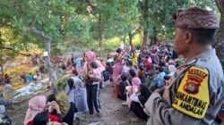 Kapolsek Bayan Laksanakan Sambang Duka
