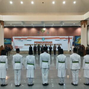 Semangat Patriotisme Warnai Pengukuhan Paskibraka Lombok Barat