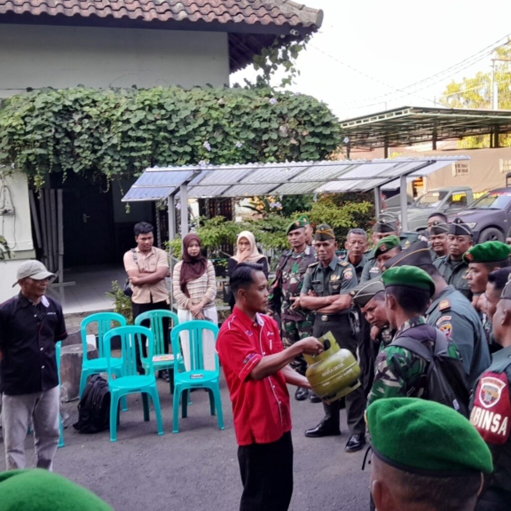 Personel Babinsa Kodim Mataram Dapat Pembekalan Soal LPG Asli